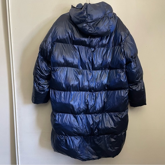 Fabletics Adeline Shine Oversized Long Puffer - Picture 6 of 13